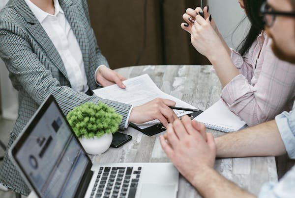 Optimiser la gestion du poste clients pour une trésorerie solide